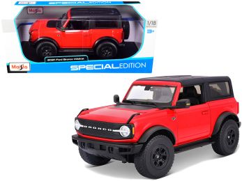 2021 Ford Bronco Wildtrak Red with Black Top Special Edition 1/18 Diecast Model Car by Maisto