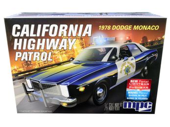 Skill 2 Model Kit 1978 Dodge Monaco \CHP\" (California Highway Patrol) Police Car 1/25 Scale Model by MPC"""