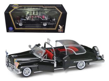 1950 Lincoln Cosmopolitan Bubble Top Limousine with Flags 1/24 Diecast Model Car by Road Signature