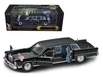 1972 Lincoln Continental Reagan Limousine Black 1/24 Diecast Model Car by Road Signature