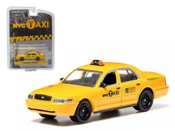 Ford Crown Victoria Yellow \NYC Taxi\" (New York City) 1/64 Diecast Model Car by Greenlight"""