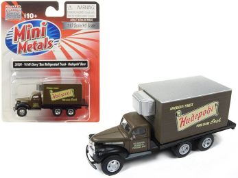1941-1946 Chevrolet Box (Reefer) Refrigerated Truck \Hudepohl Beer\" Brown 1/87 (HO) Scale Model by Classic Metal Works"""