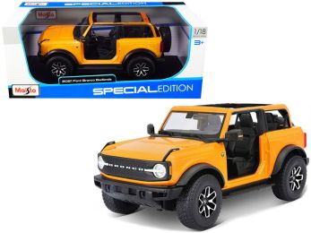 2021 Ford Bronco Badlands Orange Metallic Special Edition 1/18 Diecast Model Car by Maisto