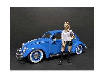\Partygoers\" Figurine VII for 1/24 Scale Models by American Diorama"""