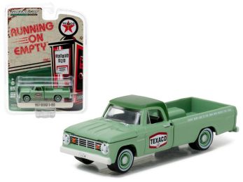 1967 Dodge D-100 Texaco Pickup Truck 1/64 Diecast Model Car by Greenlight