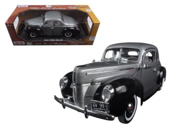 1940 Ford Deluxe Grey with Black \Timeless Classics\" 1/18 Diecast Model Car by Motormax """