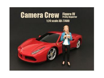Camera Crew Figure IV \Pretty Reporter\" For 1:24 Scale Models by American Diorama"""