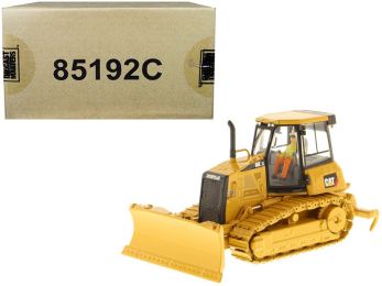 CAT Caterpillar D6K XL Track-Type Dozer with Operator \Core Classics Series\" 1/50 Diecast Model by Diecast Masters"""
