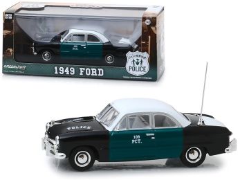 1949 Ford \New York City Police Department\" (NYPD) 1/43 Diecast Model Car by Greenlight"""