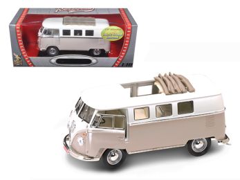 1962 Volkswagen Microbus With Retractable Roof Cream 1/18 Diecast Car by Road Signature