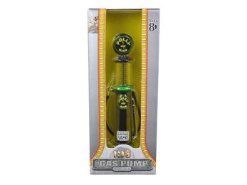 \Polly\" Gasoline Vintage Gas Pump Cylinder 1/18 Diecast Replica by Road Signature"""