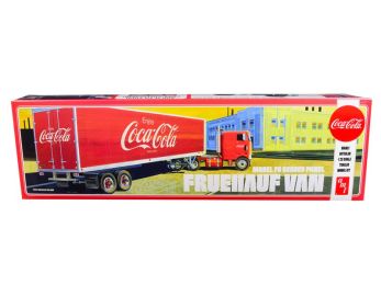 Skill 3 Model Kit Fruehauf FB Beaded Panel Van Trailer \Coca-Cola\" 1/25 Scale Model by AMT"""