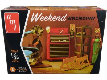 Skill 2 Model Kit Garage Accessory Set #1 with Figurine \Weekend Wrenchin\'\" 1/25 Scale Model by AMT"""