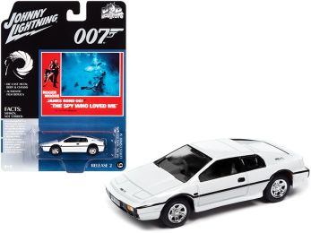 Lotus Esprit S1 White (James Bond 007) \The Spy Who Loved Me\" (1977) Movie \""Pop Culture\"" Series 1/64 Diecast Model Car by Johnny Lightning"""