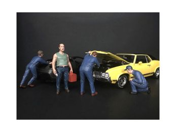 \Mechanic Classic\" 4 Piece Figurine Set for 1/18 Scale Models by American Diorama"""